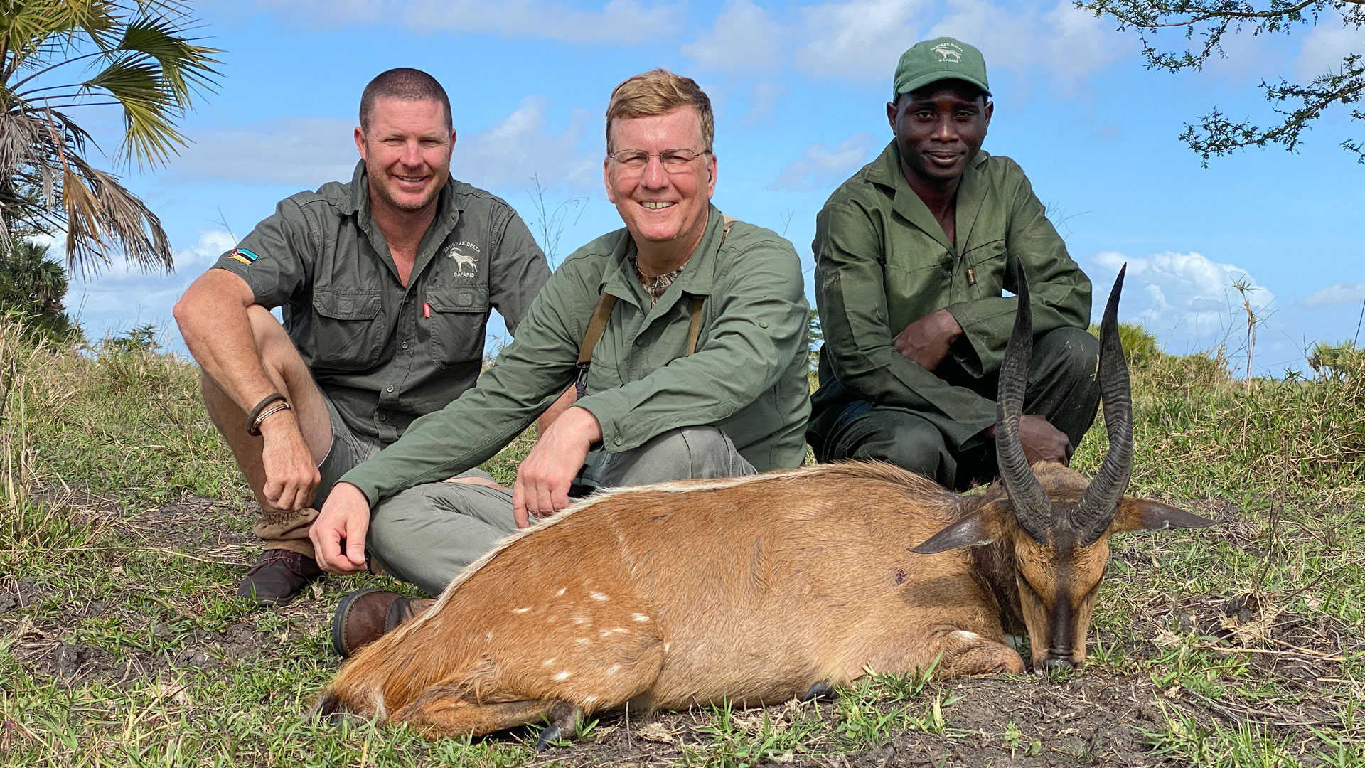 PH Dylan, author Mike Arnold and tracker Albino